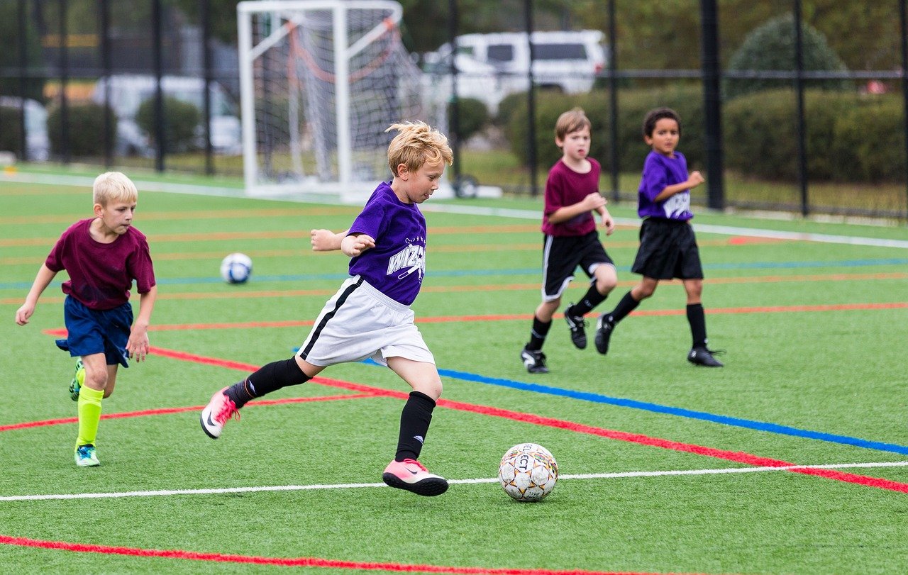 The Best 4 Passing Drills For Youth Footballers: Square Passing Drills